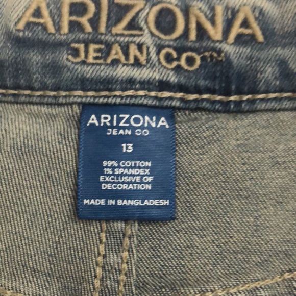 🆕 Arizona Jean Co  Hi - Rise shortie Size 13 - Picture 9 of 9